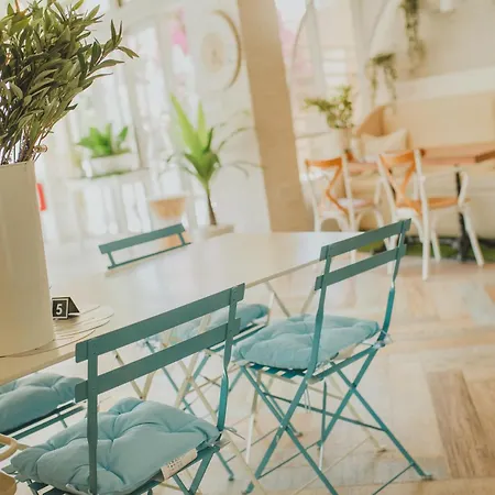 Designed Two Bedroom Pool Side In A 5 Star Resort, Iskele, North Cyprus Διαμέρισμα