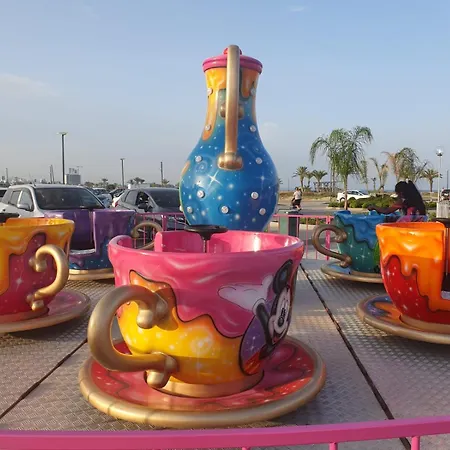 Designed Two Bedroom Pool Side In A 5 Star Resort, Iskele, North Cyprus Appartement