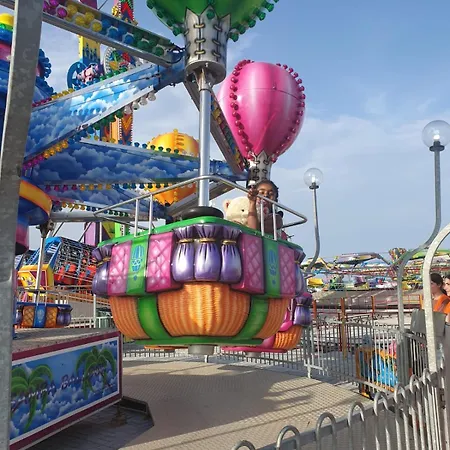 Designed Two Bedroom Pool Side In A 5 Star Resort, Iskele, North Cyprus Appartement *