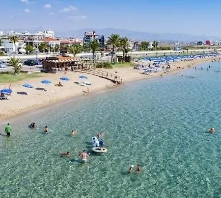 Designed Two Bedroom Pool Side In A 5 Star Resort, Iskele, North Cyprus Apartamento