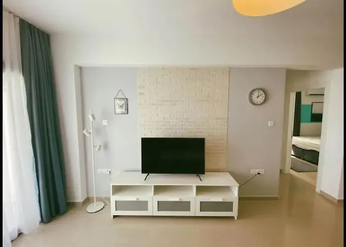 アパート Designed Two Bedroom Pool Side In A 5 Star Resort, Iskele, North Cyprus Trikomo