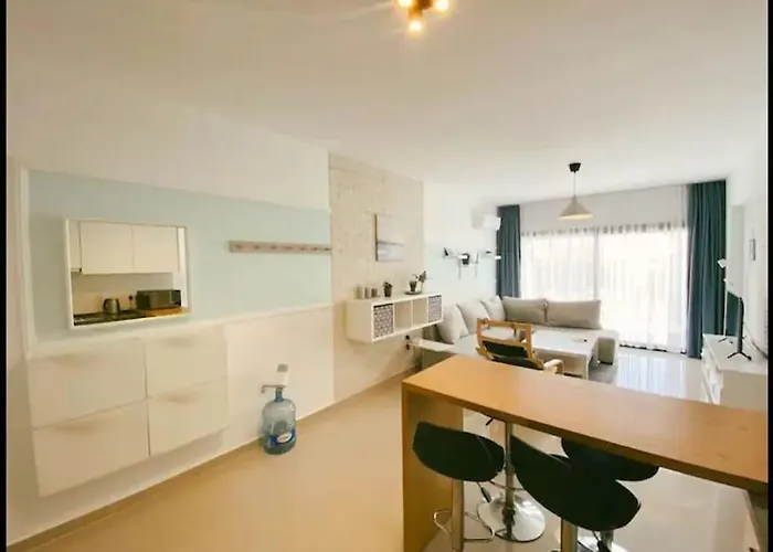 アパート Designed Two Bedroom Pool Side In A 5 Star Resort, Iskele, North Cyprus *