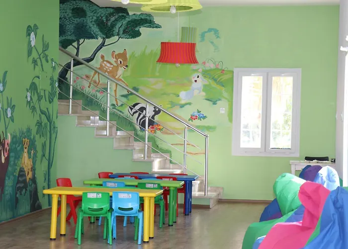 Designed Two Bedroom Pool Side In A 5 Star Resort, Iskele, North Cyprus アパート