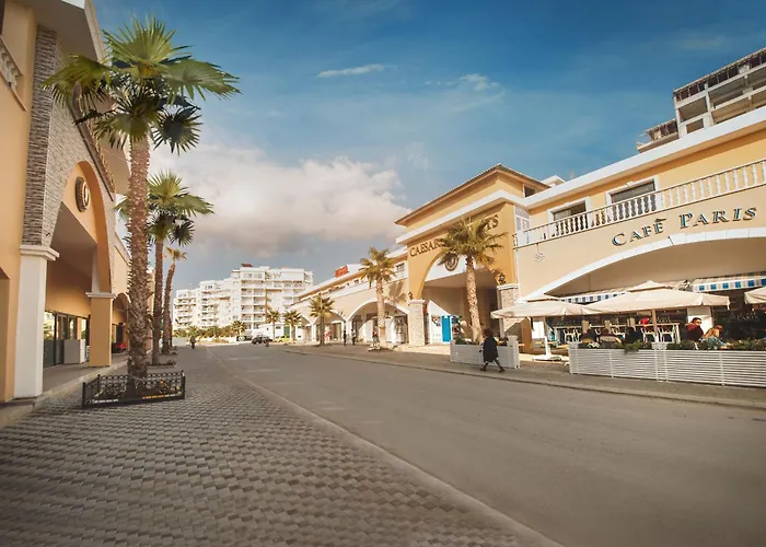アパート Designed Two Bedroom Pool Side In A 5 Star Resort, Iskele, North Cyprus Trikomo