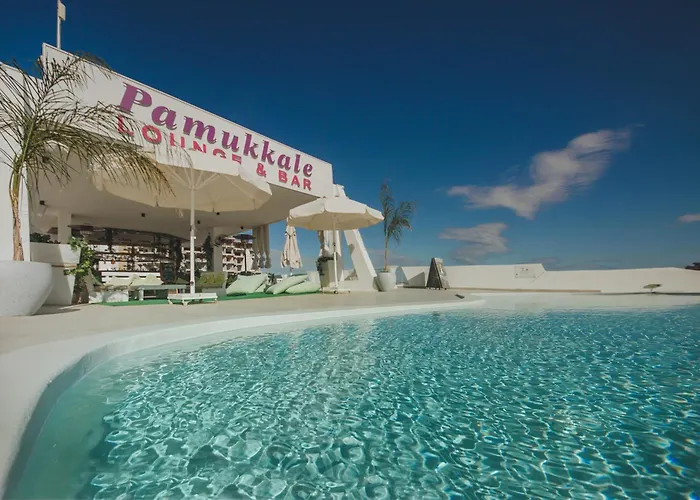 アパート Designed Two Bedroom Pool Side In A 5 Star Resort, Iskele, North Cyprus *