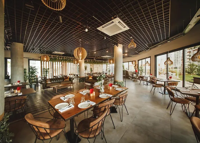 Designed Two Bedroom Pool Side In A 5 Star Resort, Iskele, North Cyprus アパート